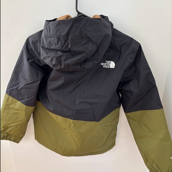The North Face Boys’ Warm Antora Rain Jacket - Picture 3 of 6